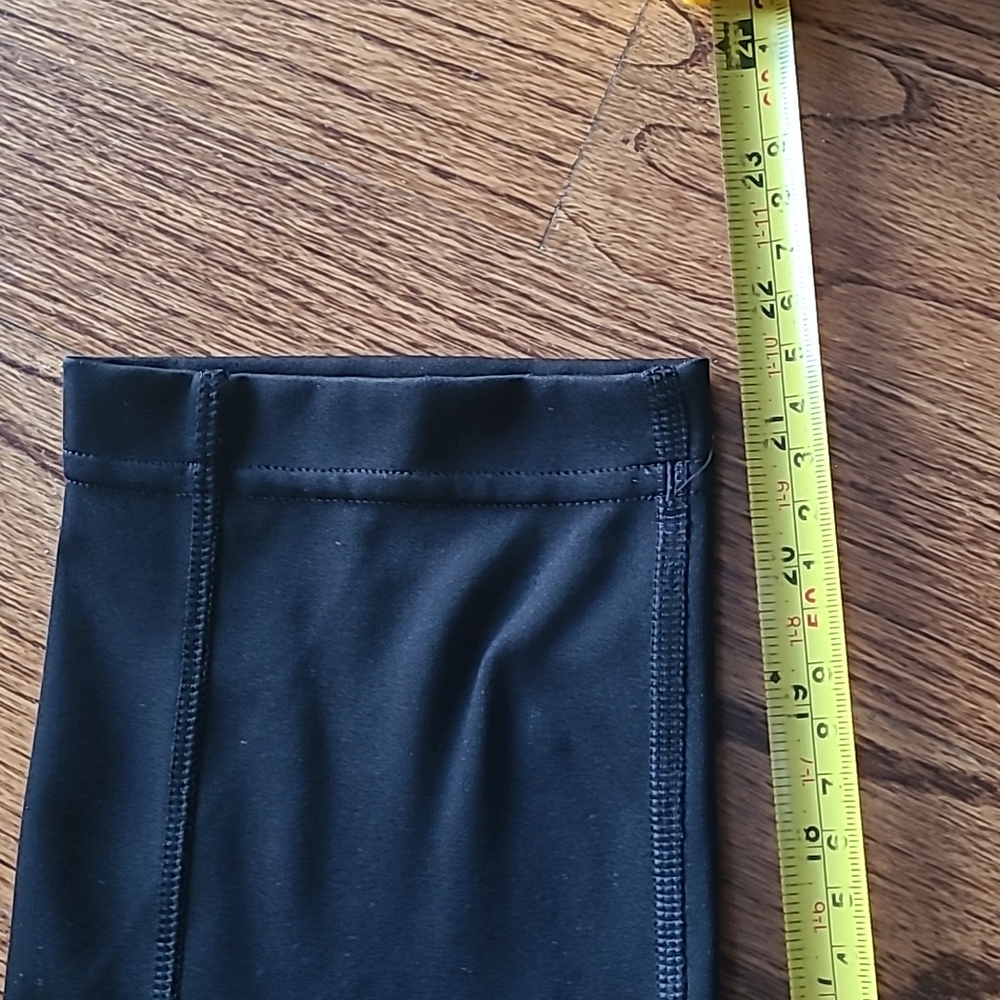 Reebok Speedwick Large Capri Athletic Pants - Picture 6 of 8